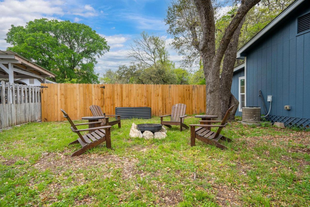 New! The Yellow Door- Downtown Wimberley W/ River Access المظهر الخارجي الصورة