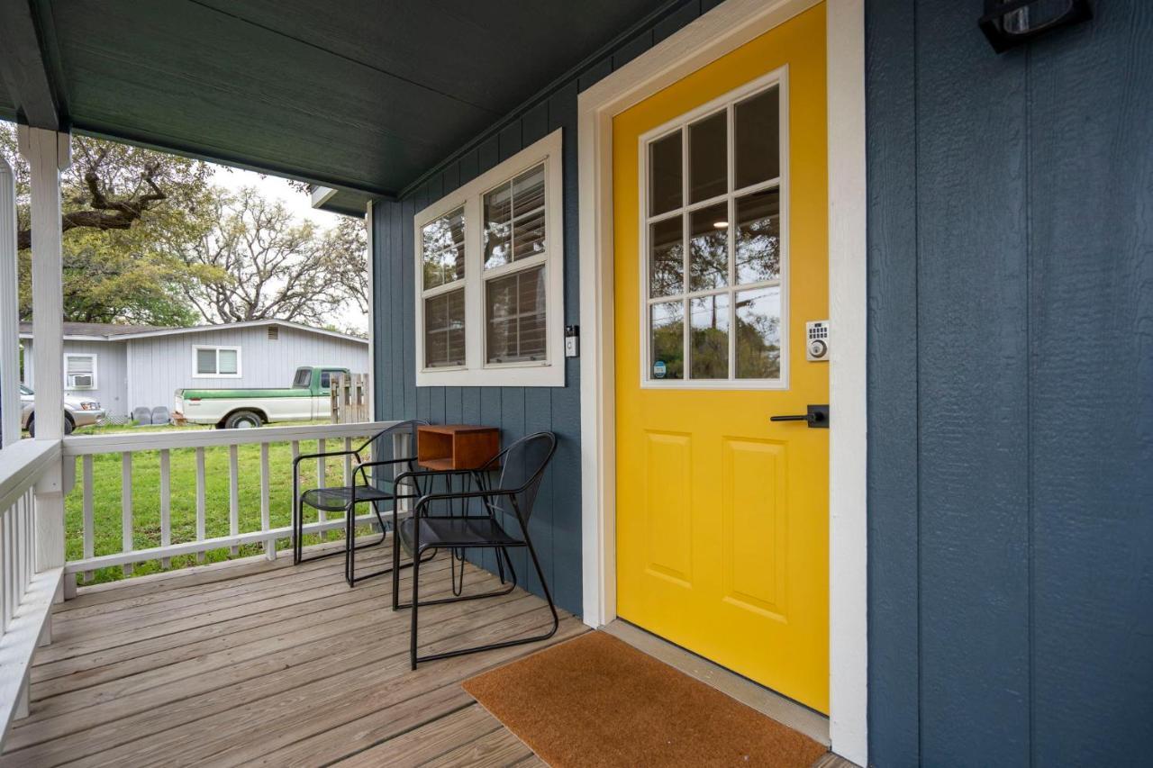 New! The Yellow Door- Downtown Wimberley W/ River Access المظهر الخارجي الصورة